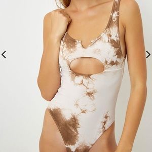 FRANKIES BIKINIS lottie one piece